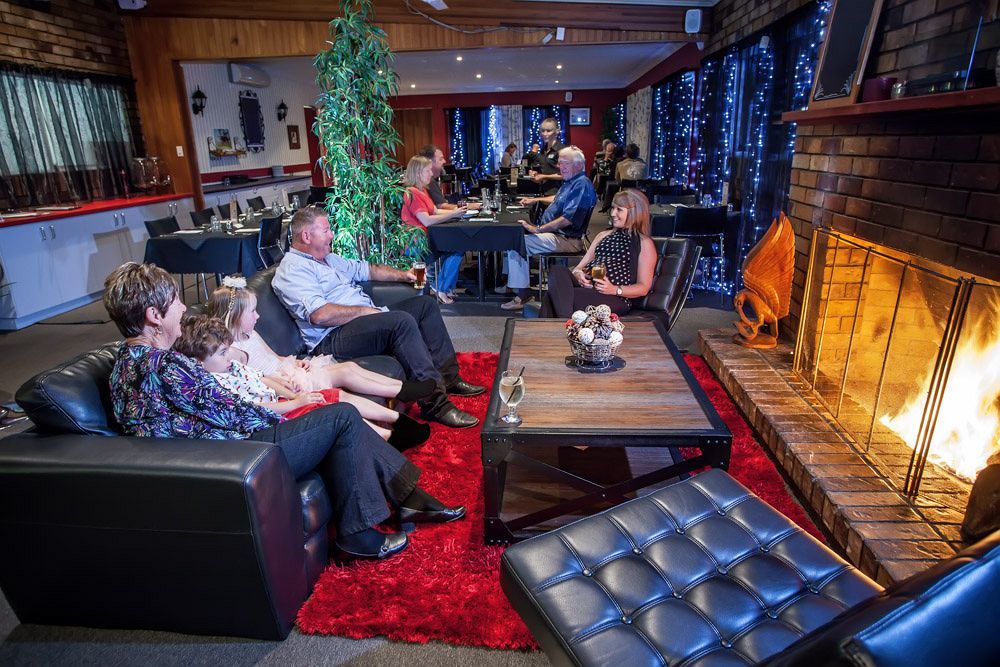 High Street Motor Inn Станторп Экстерьер фото